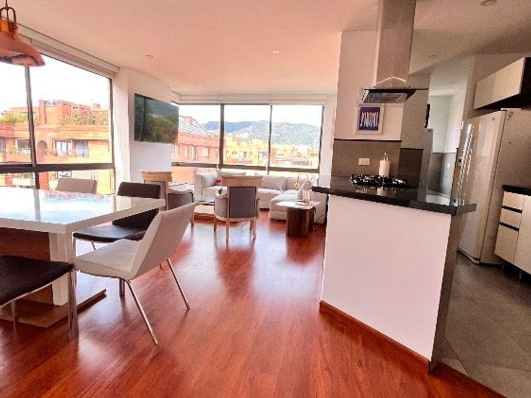 Apartamento de 3 alcobas en venta en San Patricio, Bogotá, 126 m² · foto 6 de 20