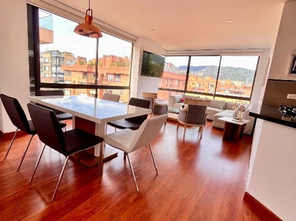 Apartamento de 3 alcobas en venta en San Patricio, Bogotá, 126 m² · foto 5 de 20