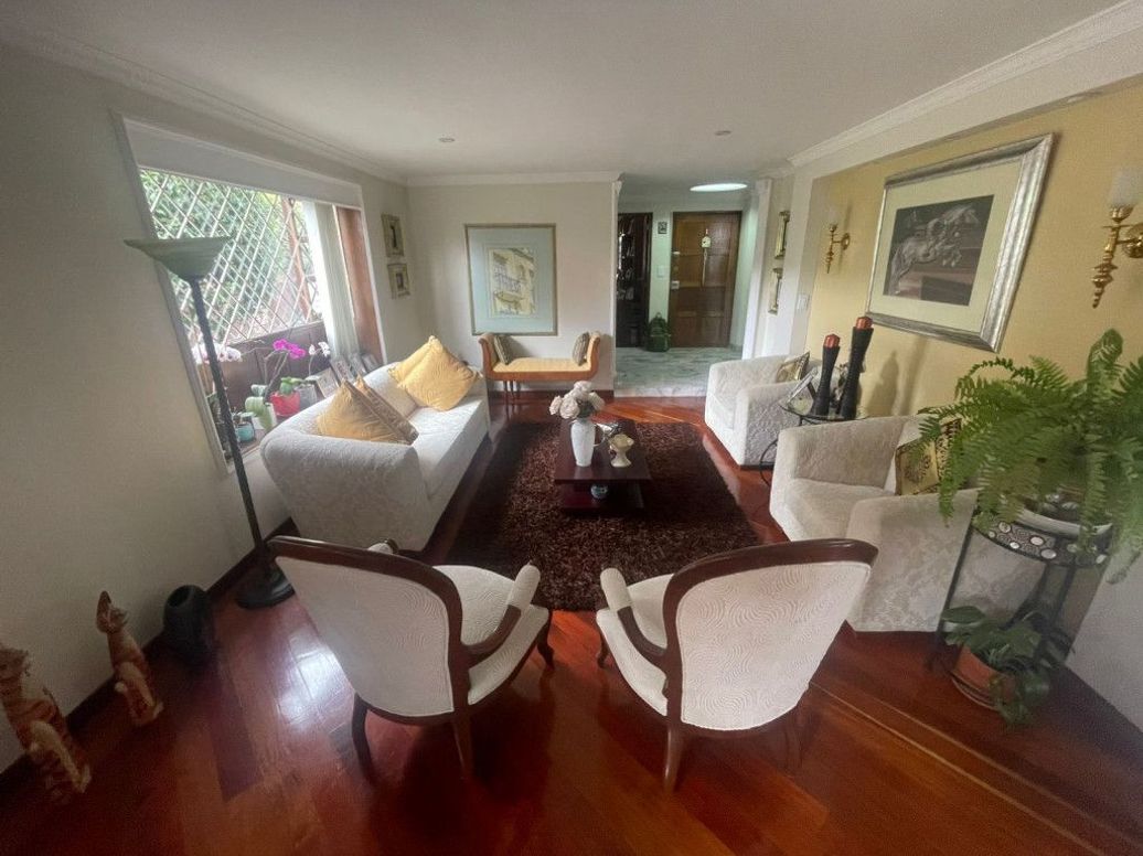 Casa de 4 alcobas en venta en Las Acasias, Bogotá, 159 m² · foto 11 de 20