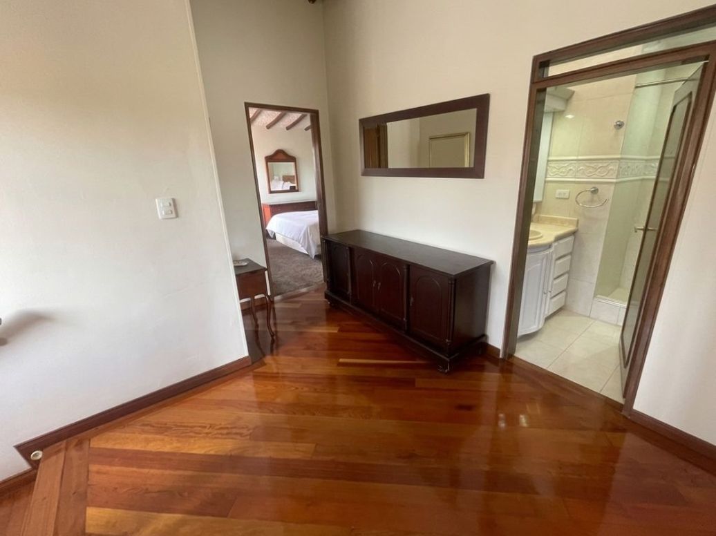 Casa de 4 alcobas en venta en Las Acasias, Bogotá, 159 m² · foto 16 de 20