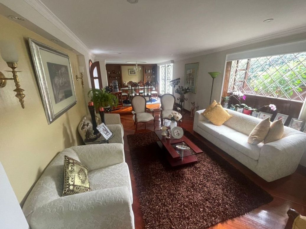 Casa de 4 alcobas en venta en Las Acasias, Bogotá, 159 m² · foto 9 de 20