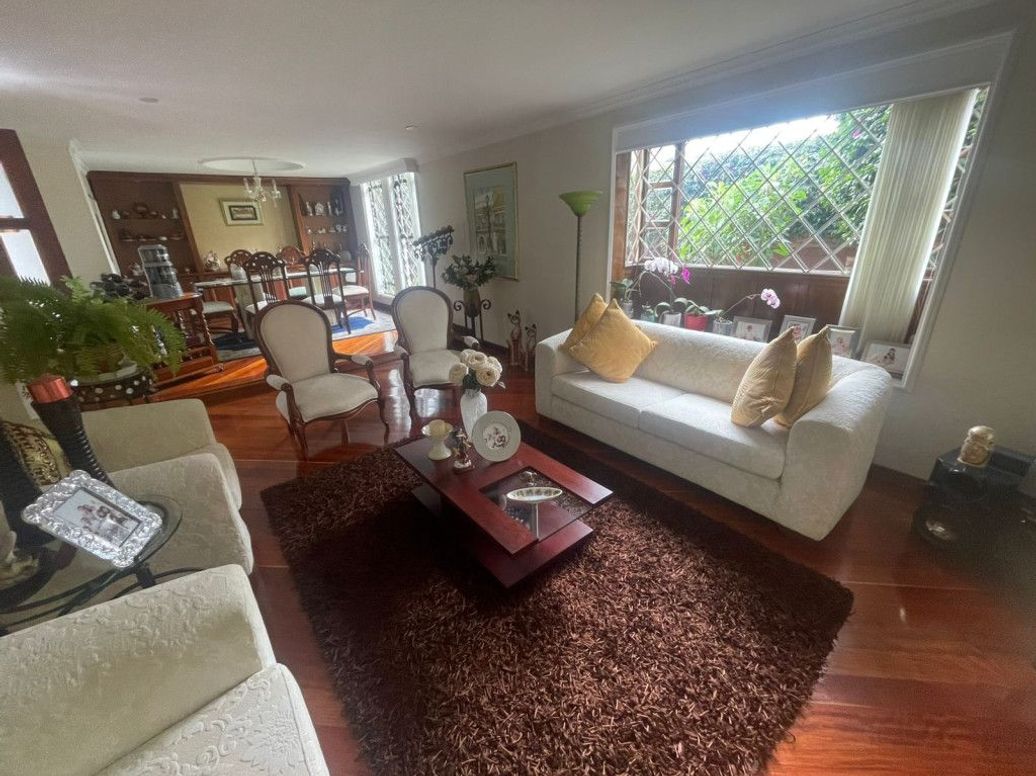 Casa de 4 alcobas en venta en Las Acasias, Bogotá, 159 m² · foto 10 de 20