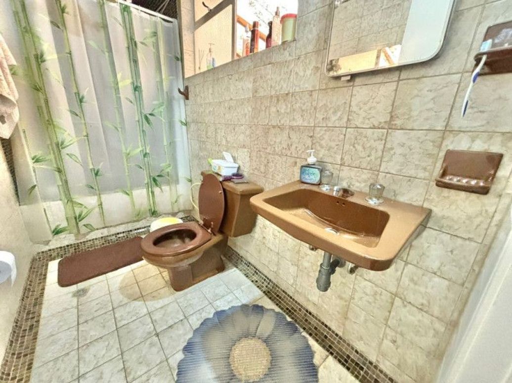 Casa de 3 alcobas en venta en Santa Ana Occidental, Bogotá, 359 m² · foto 13 de 20