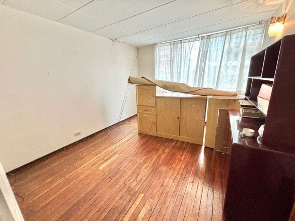 Casa de 3 alcobas en venta en Santa Ana Occidental, Bogotá, 359 m² · foto 14 de 20