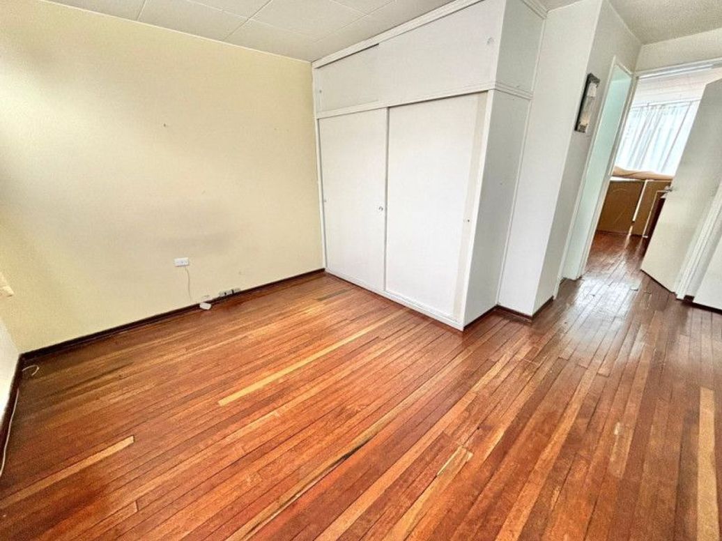 Casa de 3 alcobas en venta en Santa Ana Occidental, Bogotá, 359 m² · foto 16 de 20