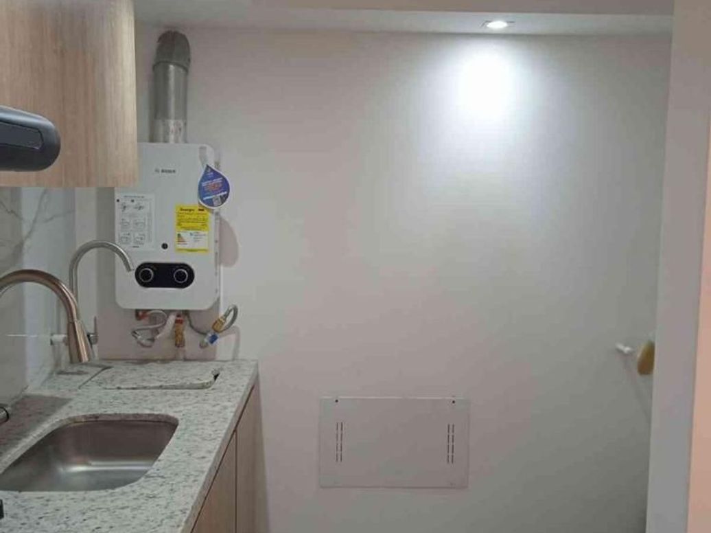 Apartamento de 2 alcobas en venta en San Antonio Norte, Bogotá, 43 m² · foto 2 de 15