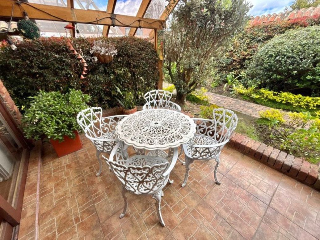 Casa de 4 alcobas en venta en San José De Bavaria, Bogotá, 237 m² · foto 10 de 20