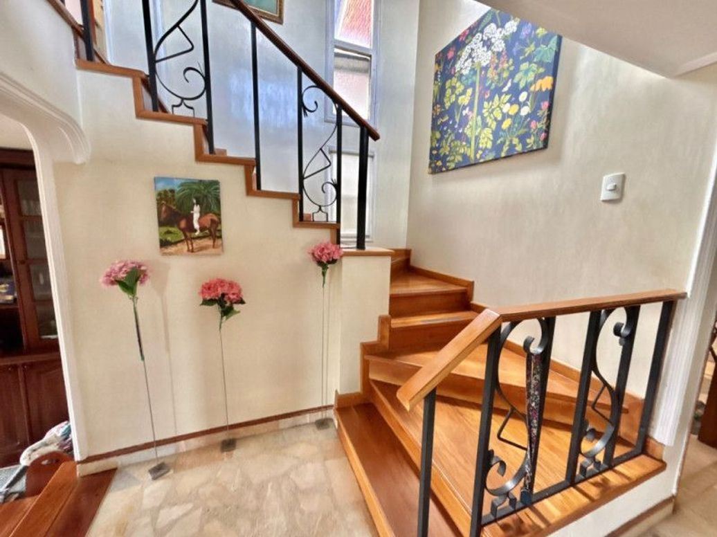 Casa de 4 alcobas en venta en San José De Bavaria, Bogotá, 237 m² · foto 12 de 20