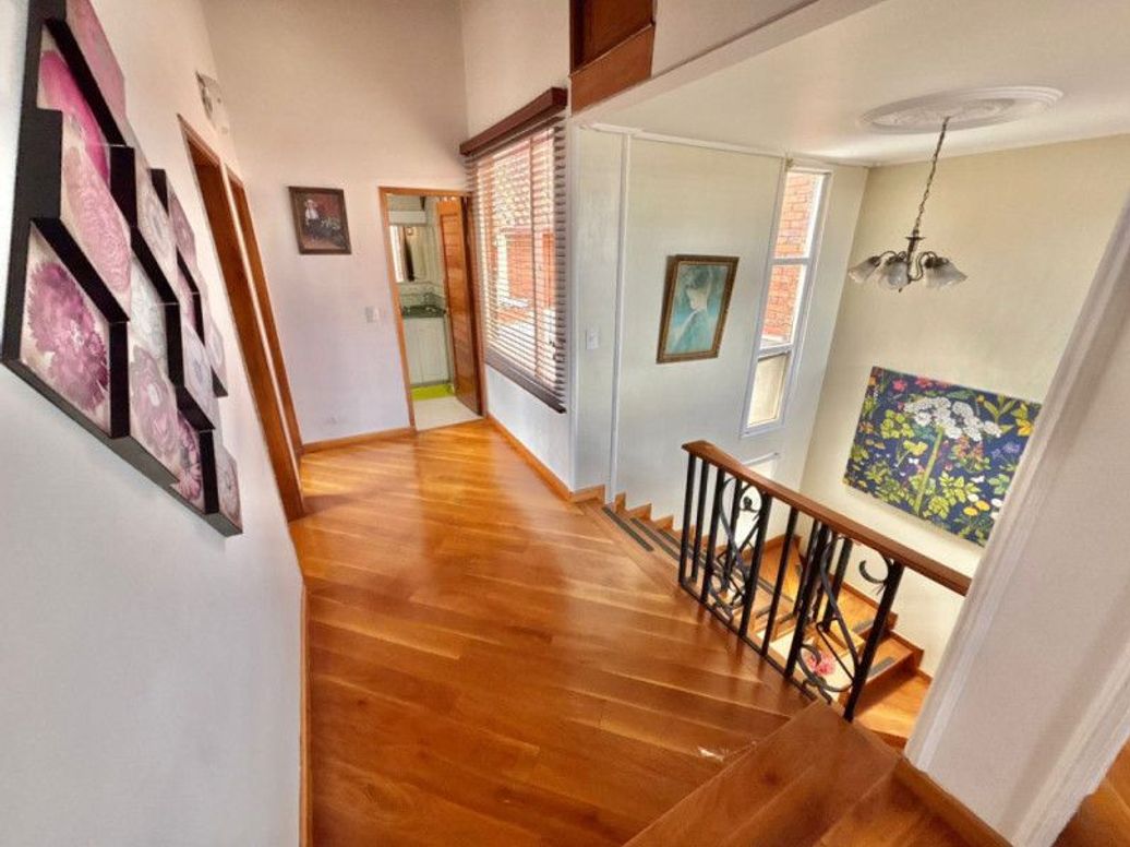 Casa de 4 alcobas en venta en San José De Bavaria, Bogotá, 237 m² · foto 15 de 20
