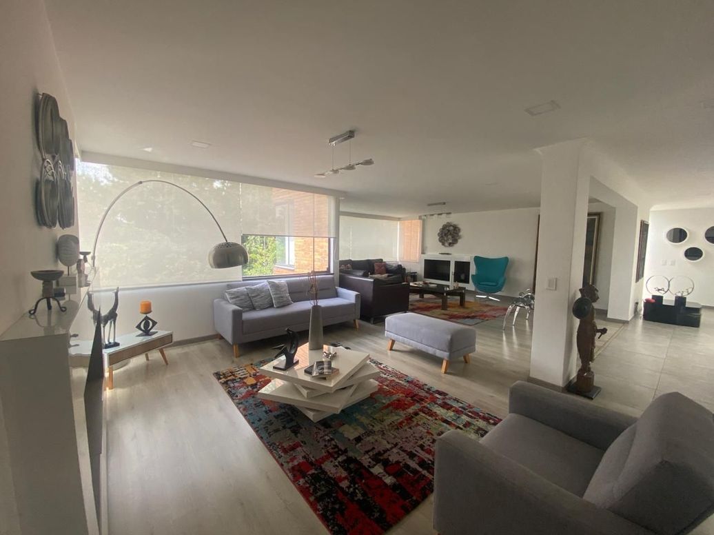 Apartamento de 3 alcobas en venta en Gratamira, Bogotá, 300 m² · foto 20 de 20