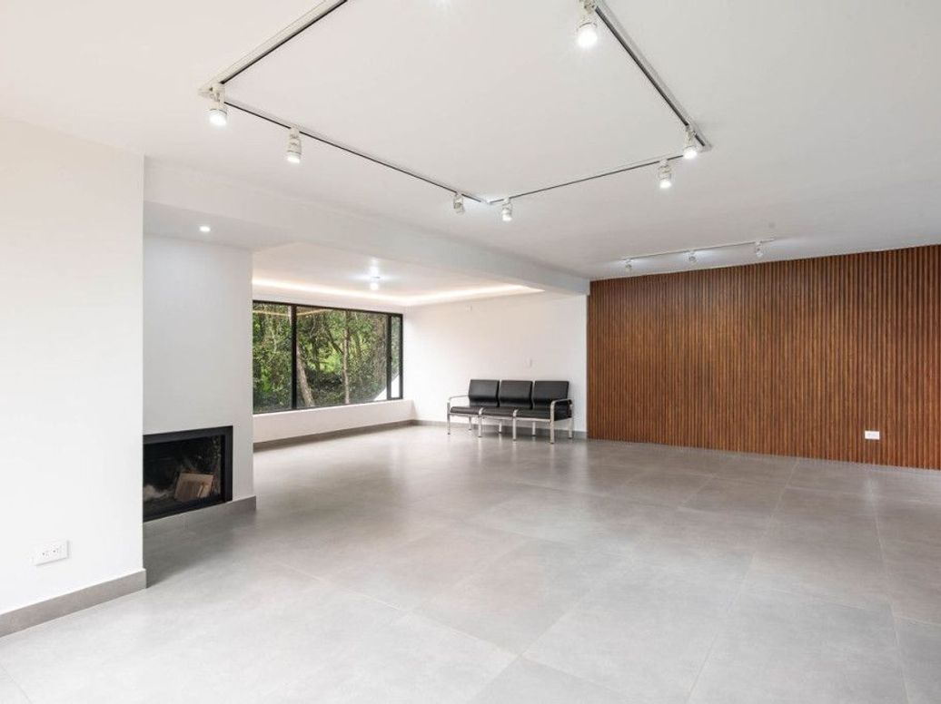 Casa de 3 alcobas en venta en Torca, Bogotá, 520 m² · foto 2 de 20