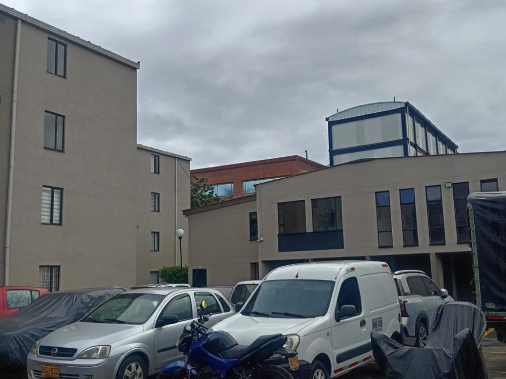 Apartamento de 2 alcobas en venta en Toberin, Bogotá, 39 m² · foto 3 de 20