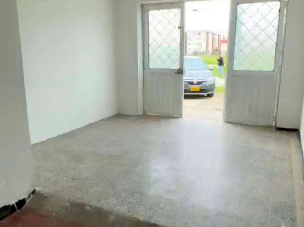 Casa de 6 alcobas en venta en Ub. Ciudad Bachue Et. Ii, Bogotá, 102 m² · foto 4 de 10