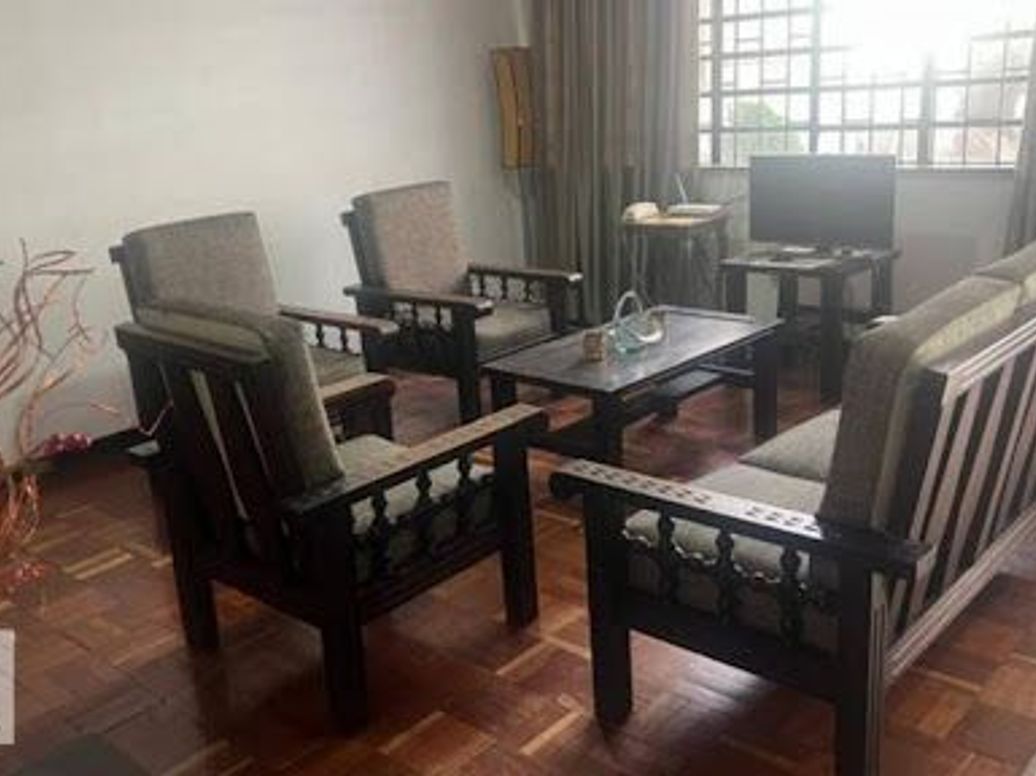 Casa de 8 alcobas en venta en Pardo Rubio, Bogotá, 292 m² · foto 8 de 18
