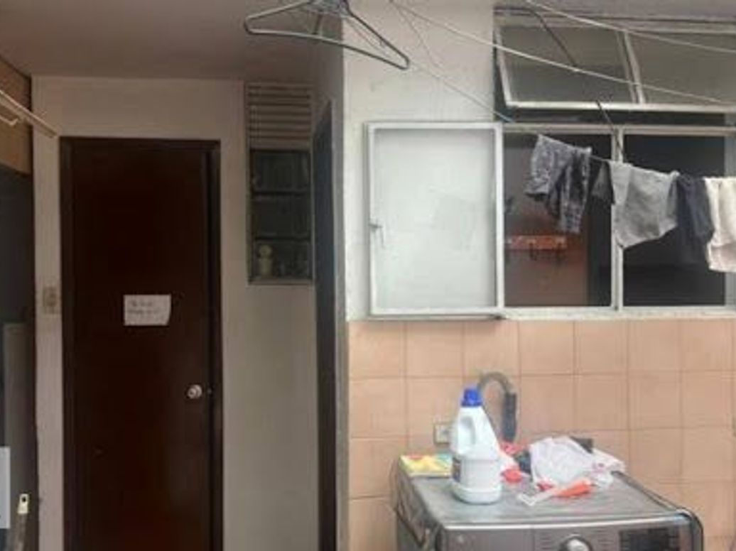 Casa de 8 alcobas en venta en Pardo Rubio, Bogotá, 292 m² · foto 14 de 18