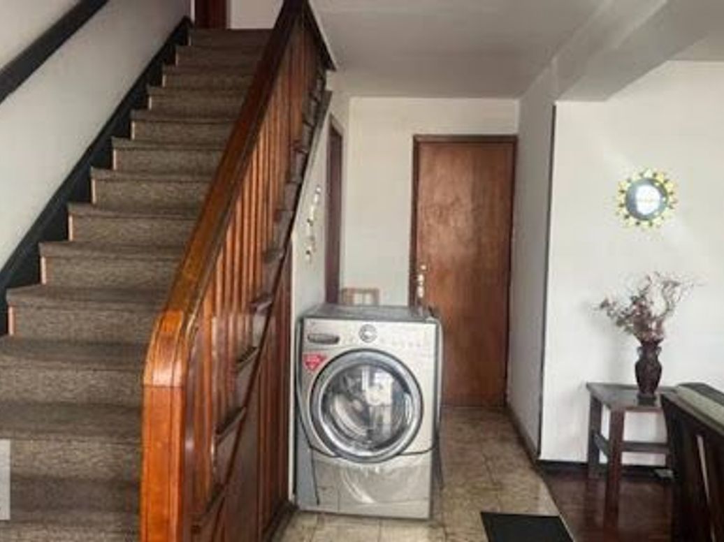 Casa de 8 alcobas en venta en Pardo Rubio, Bogotá, 292 m² · foto 6 de 18