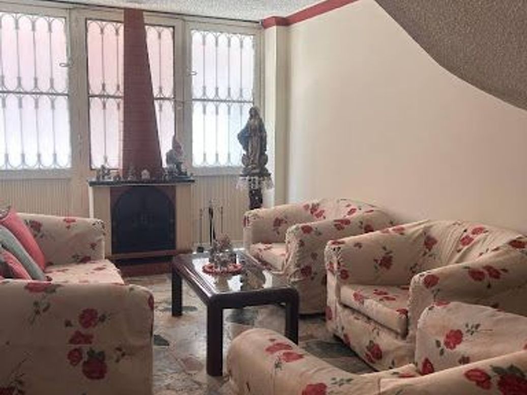 Casa de 4 alcobas en venta en Valladolid, Bogotá, 230 m² · foto 4 de 20
