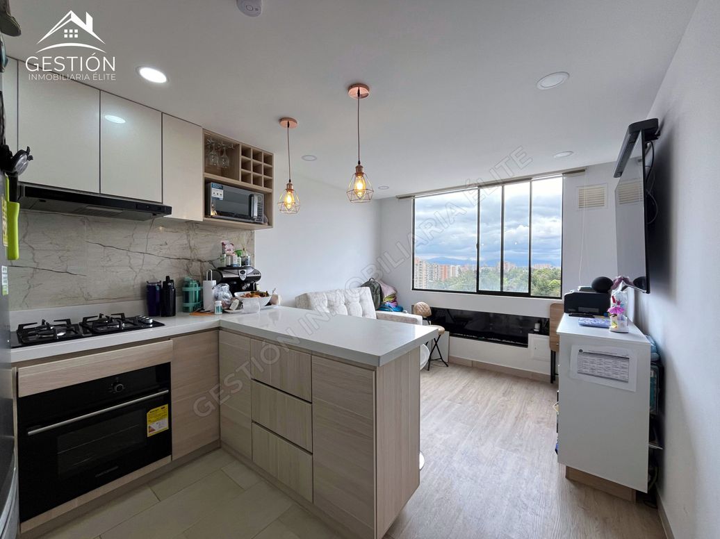 Apartaestudio en venta en Mazurén, Bogotá, 30 m² · foto 2 de 19
