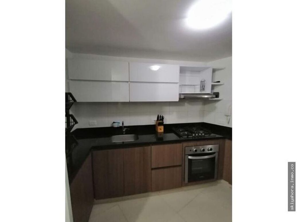 Apartamento de 3 alcobas en venta en Usaquén, Bogotá, 87 m² · foto 2 de 10