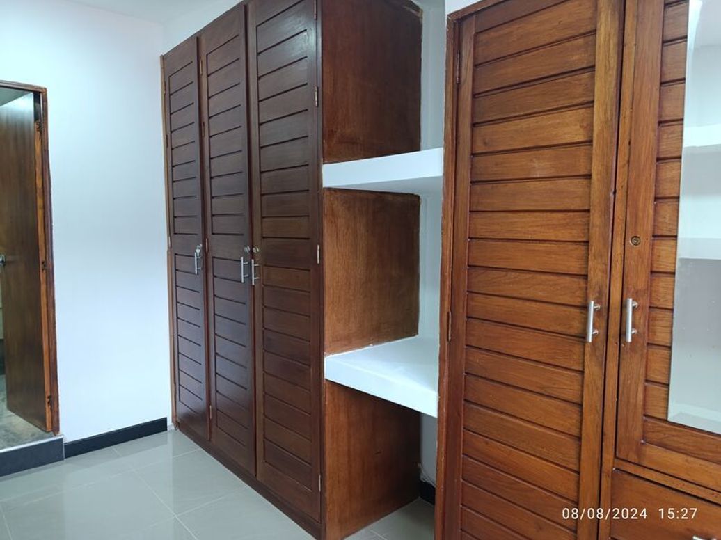 Casa de 3 alcobas en venta en El Batan, Bogotá, 250 m² · foto 14 de 17