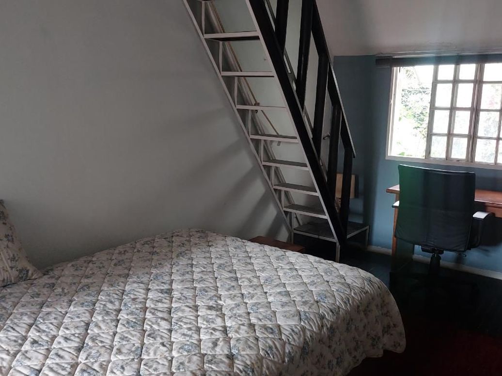 Casa de 4 alcobas en venta en Quinta Camacho, Bogotá, 270 m² · foto 8 de 17