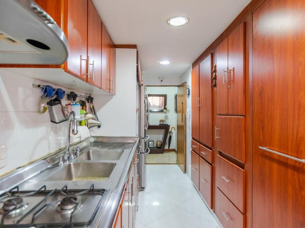 Apartamento de 3 alcobas en venta en Rincon Del Chicó, Bogotá, 107 m² · foto 12 de 20