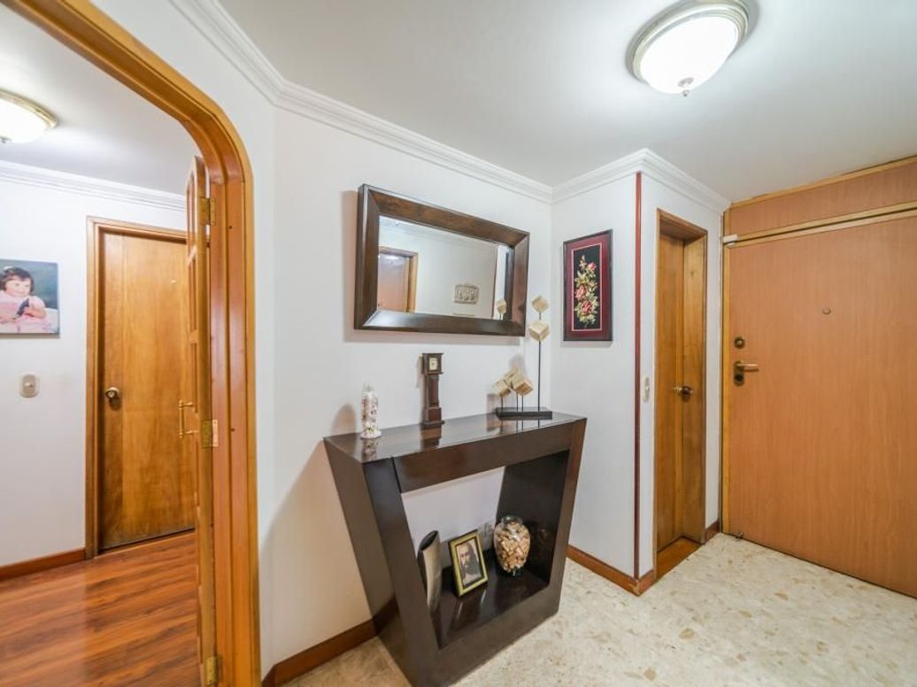 Apartamento de 3 alcobas en venta en Rincon Del Chicó, Bogotá, 107 m² · foto 7 de 20