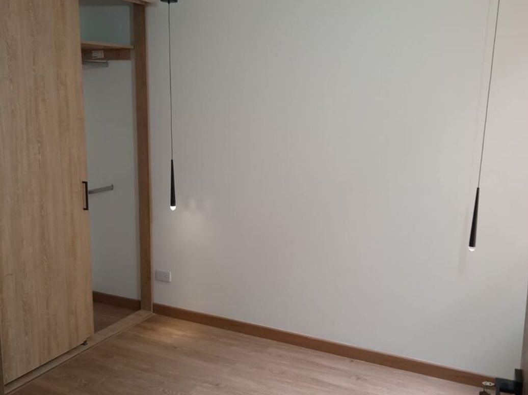 Apartamento de 2 alcobas en venta en Bolivia, Bogotá, 43 m² · foto 2 de 12