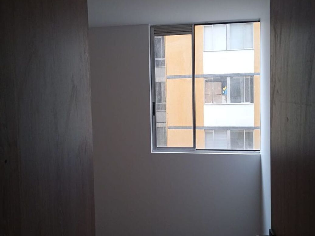 Apartamento de 2 alcobas en venta en Bolivia, Bogotá, 43 m² · foto 9 de 12
