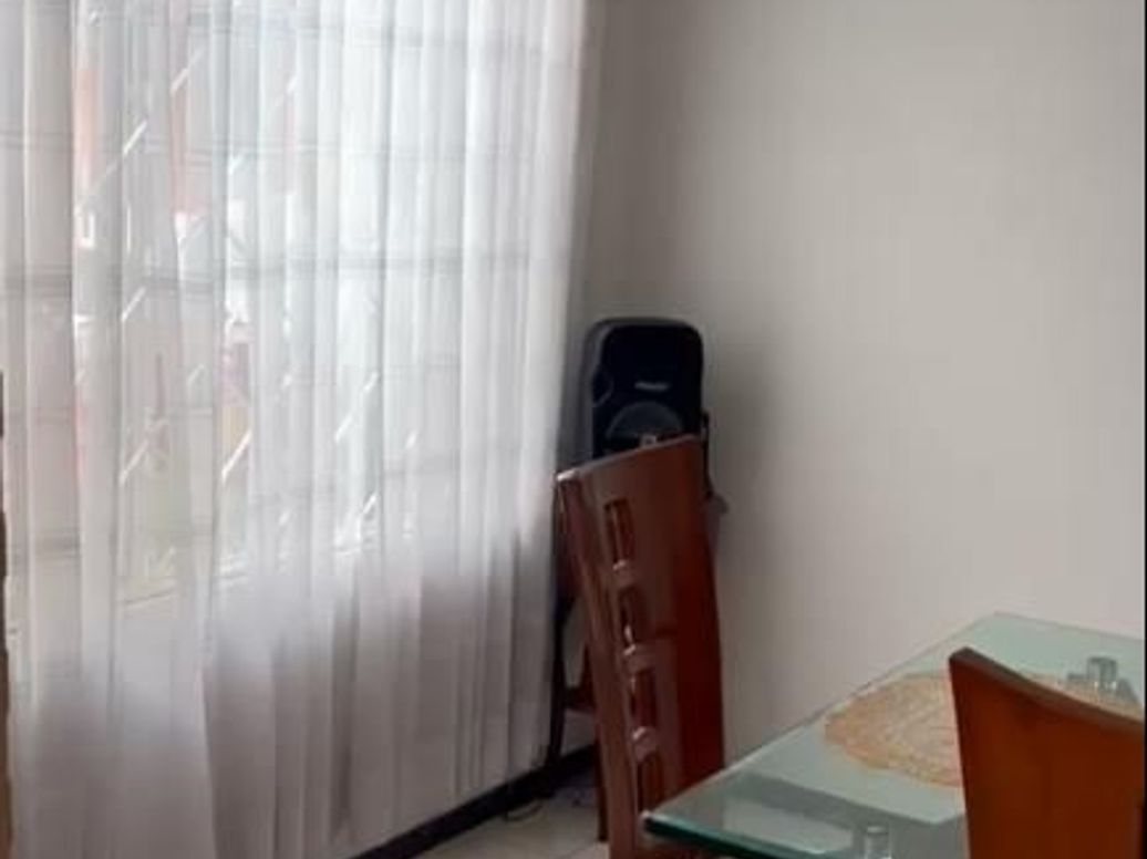 Casa de 3 alcobas en venta en Autopista Muzu 0riental, Bogotá, 98 m² · foto 4 de 15