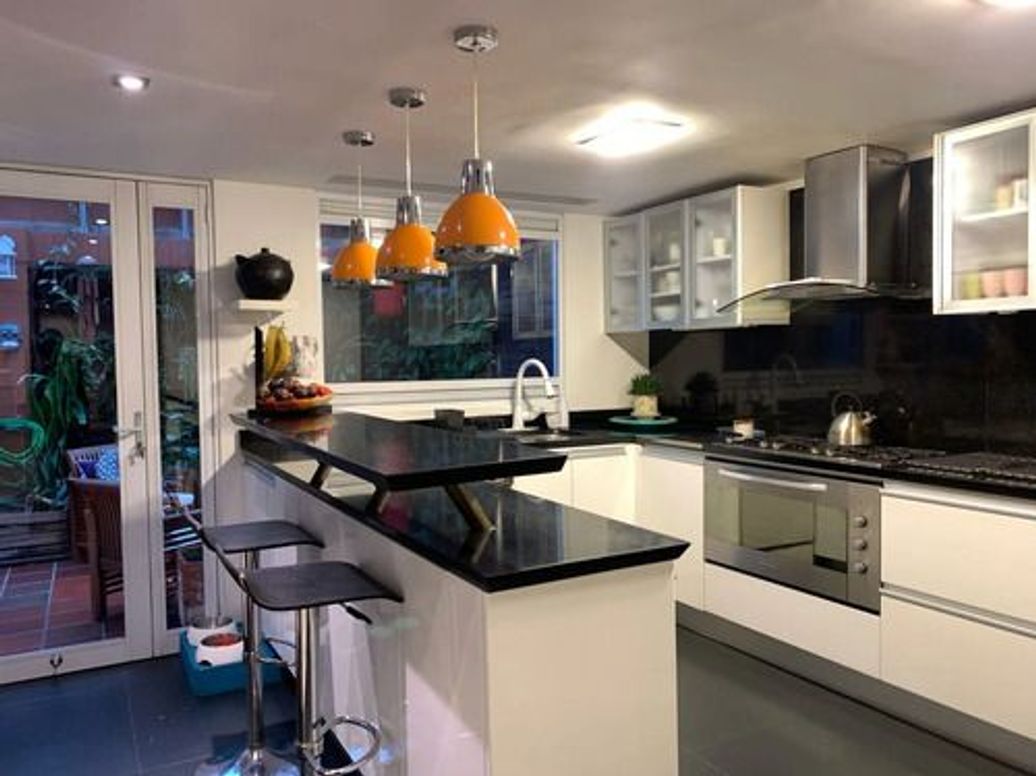 Casa de 4 alcobas en venta en El Contador, Bogotá, 234 m² · foto 12 de 20