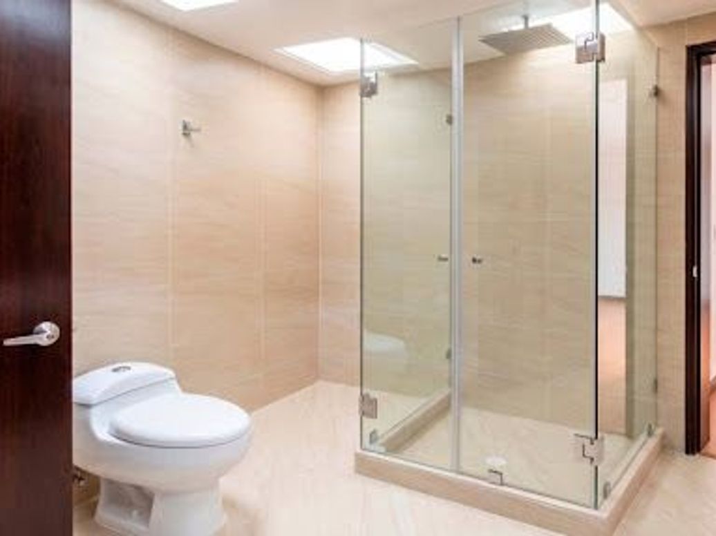 Casa de 5 alcobas en venta en Santa Ana Occidental, Bogotá, 550 m² · foto 15 de 20