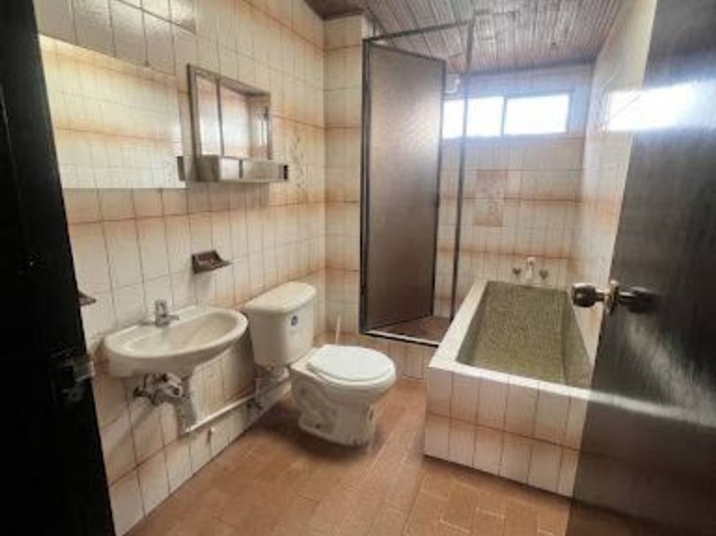 Casa de 3 alcobas en venta en Mandalay 1, Bogotá, 100 m² · foto 9 de 10