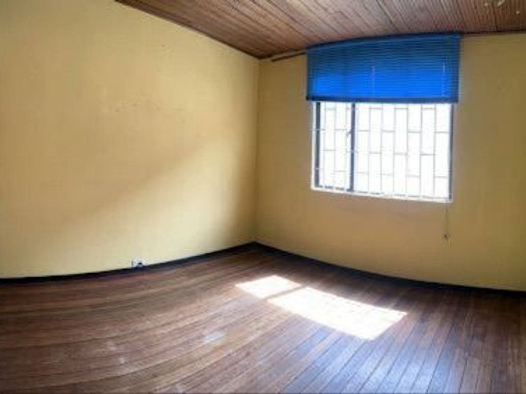 Casa de 3 alcobas en venta en Mandalay 1, Bogotá, 100 m² · foto 7 de 10