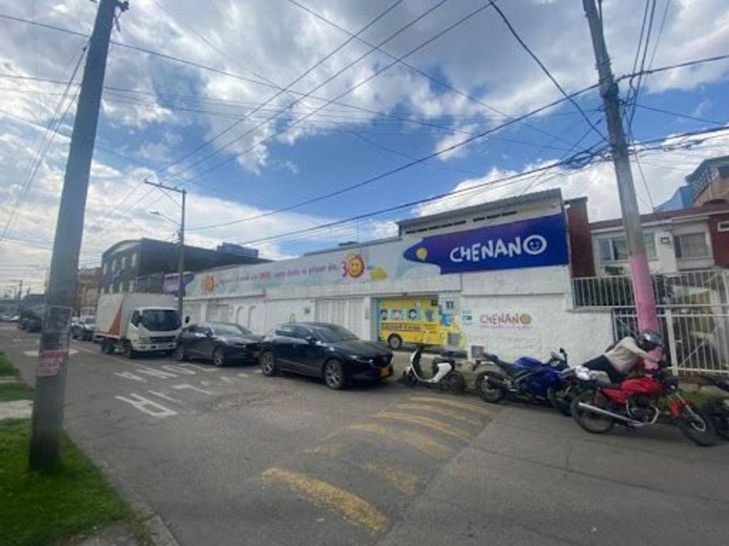 Casa de 4 alcobas en venta en Marsella, Bogotá, 200 m² · foto 2 de 19