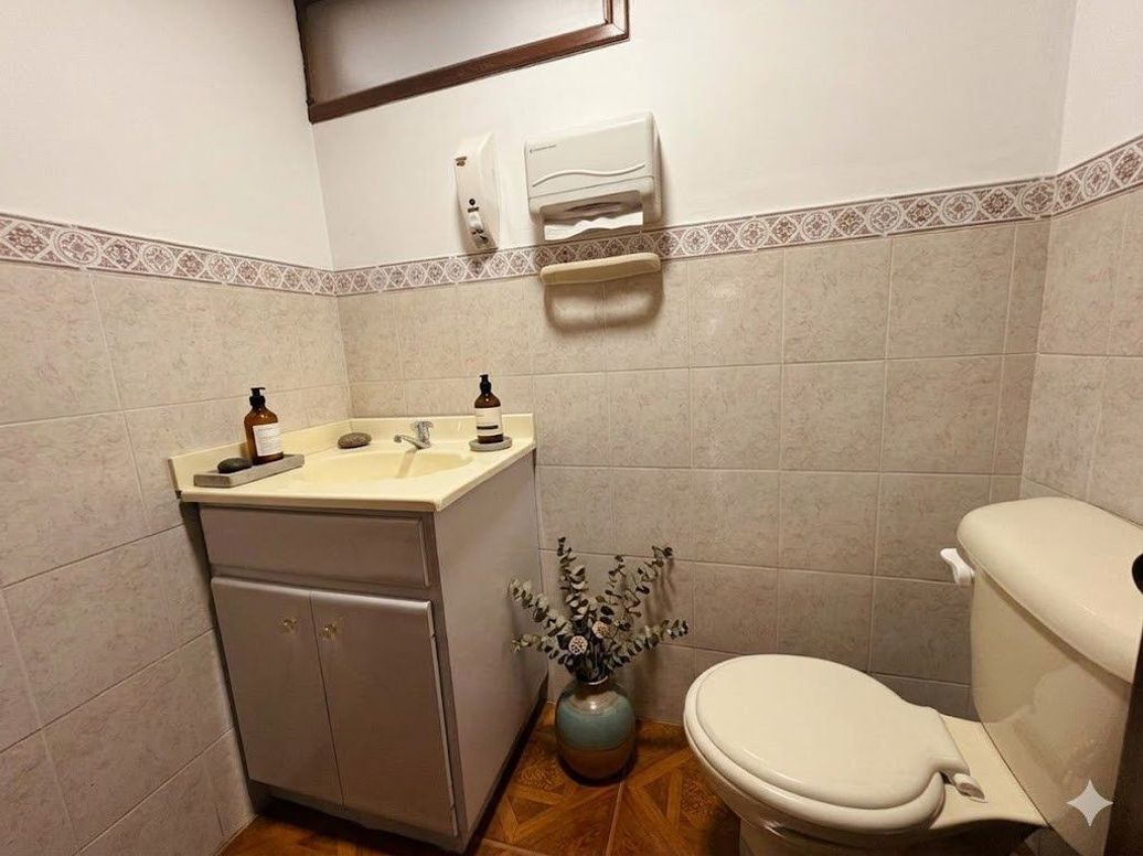 Casa de 4 alcobas en venta en Ub. Santa Coloma, Bogotá, 184 m² · foto 11 de 19