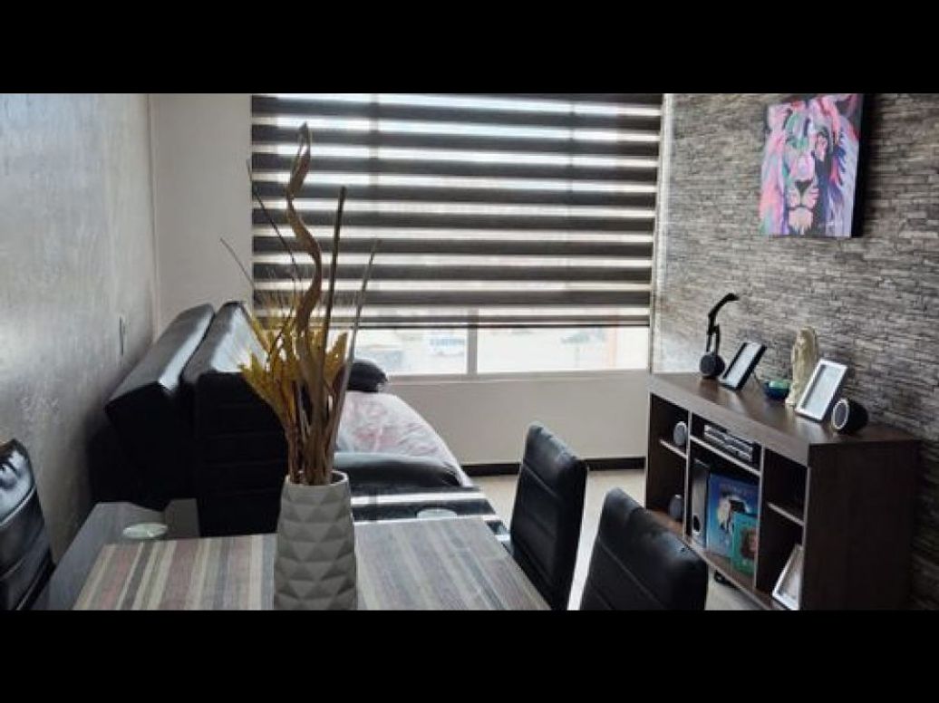 Apartamento de 3 alcobas en venta en Batavia, Bogotá, 46 m² · foto 2 de 9