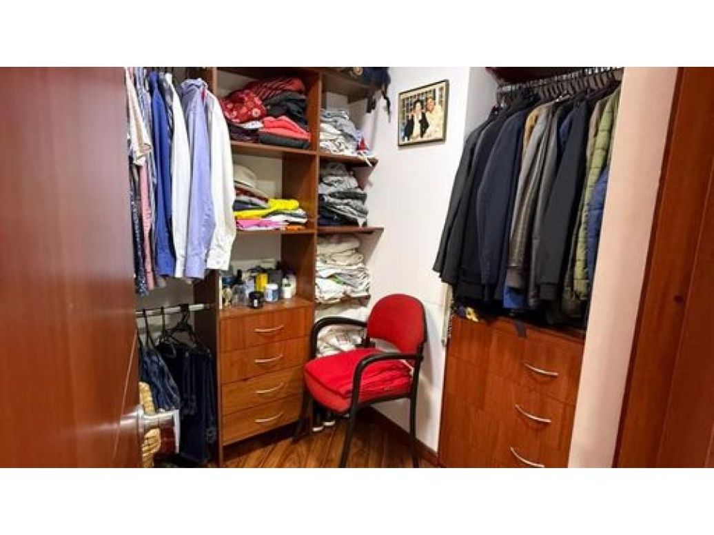 Apartamento de 3 alcobas en venta en Colina Campestre, Bogotá, 160 m² · foto 9 de 17