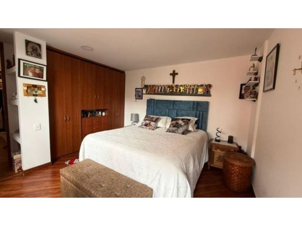 Apartamento de 3 alcobas en venta en Colina Campestre, Bogotá, 160 m² · foto 8 de 17