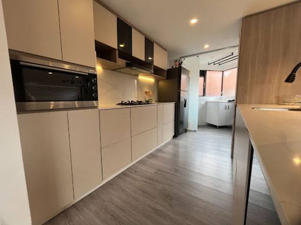 Apartamento de 2 alcobas en venta en Mazurén, Bogotá, 88 m² · foto 8 de 20