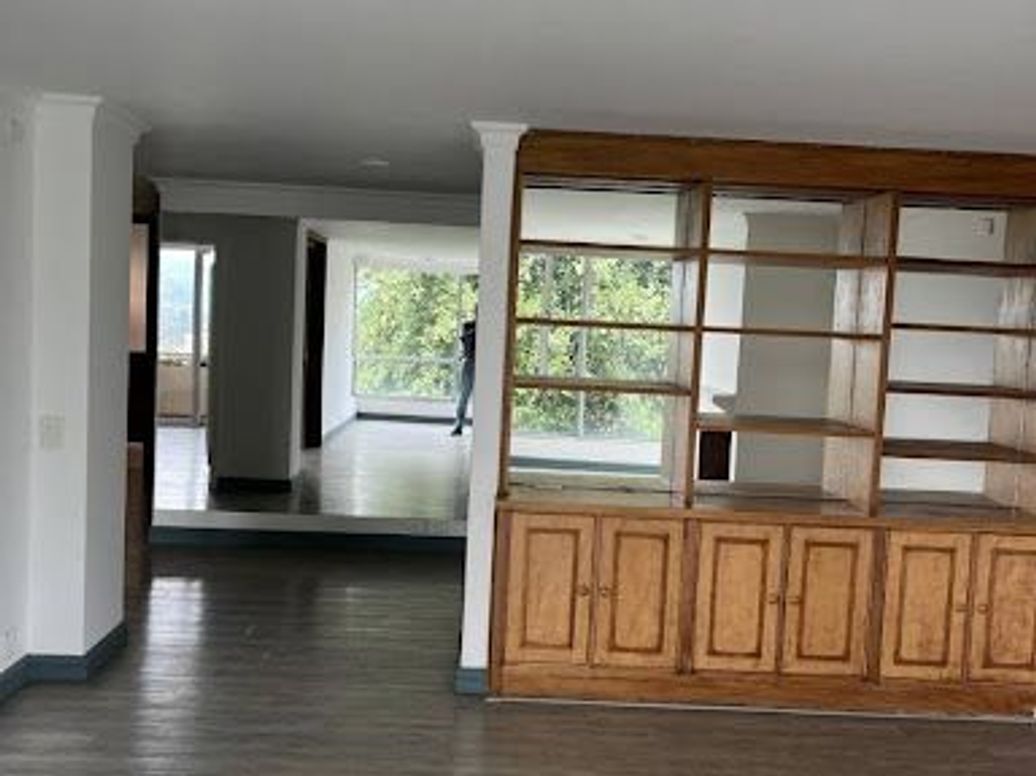 Apartamento de 3 alcobas en venta en Tuna Alta, Bogotá, 211 m² · foto 14 de 20