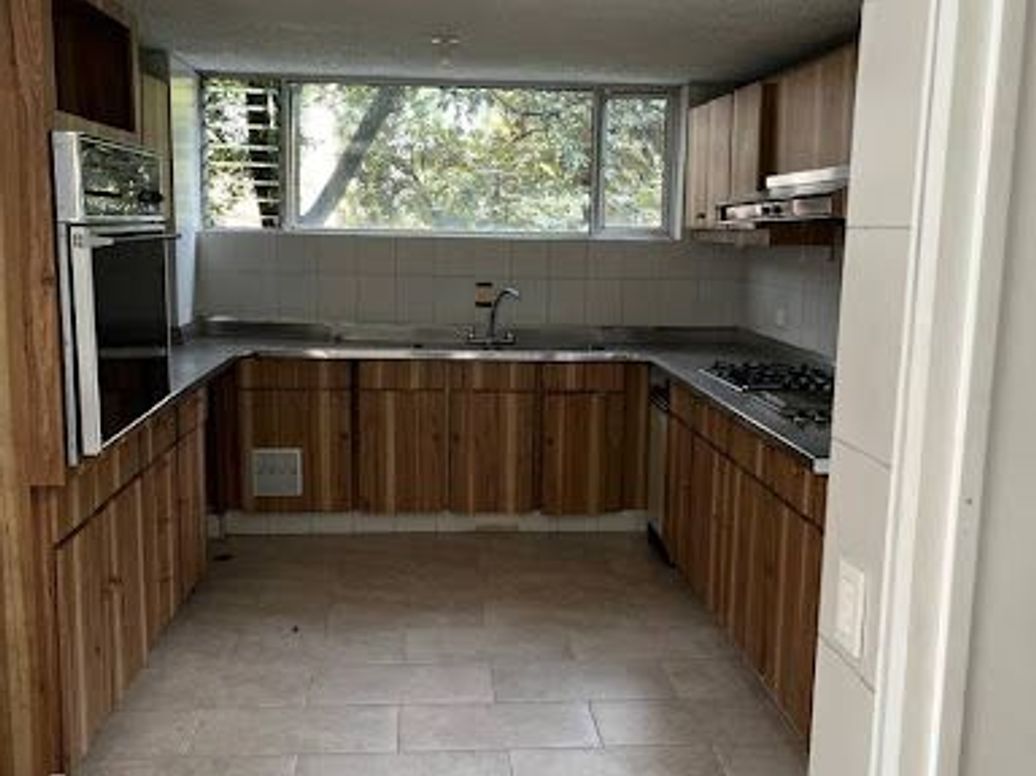 Apartamento de 3 alcobas en venta en Tuna Alta, Bogotá, 211 m² · foto 15 de 20