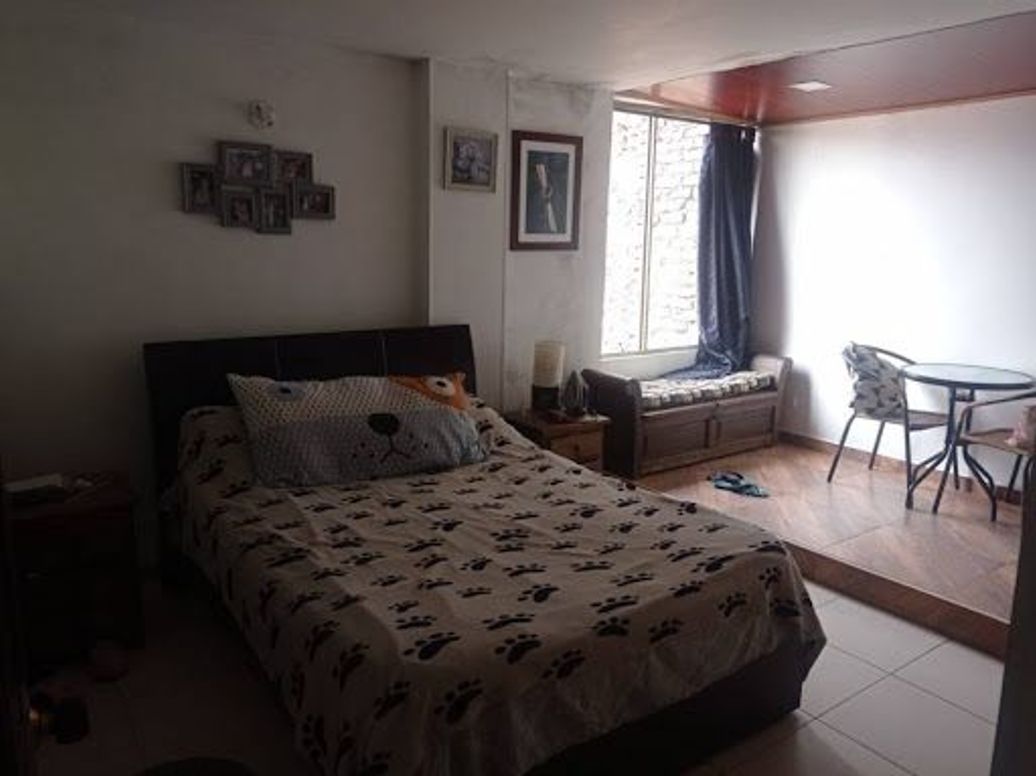 Casa de 9 alcobas en venta en Santa Sofía, Bogotá, 380 m² · foto 19 de 20