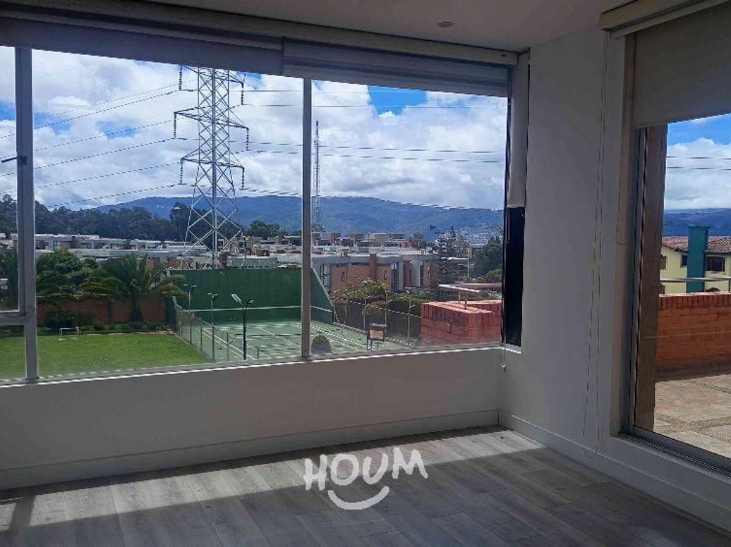 Apartamento de 3 alcobas en venta en Casa Blanca Suba, Bogotá, 300 m² · foto 8 de 20