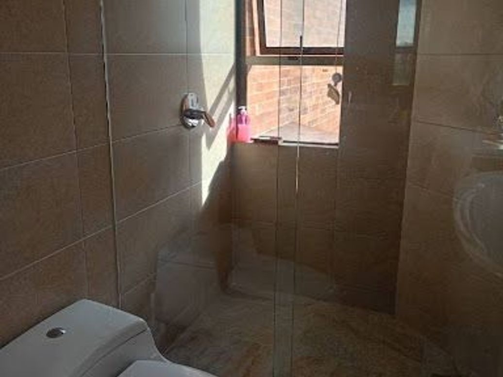Apartamento de 3 alcobas en venta en Bosque Medina, Bogotá, 189 m² · foto 14 de 16