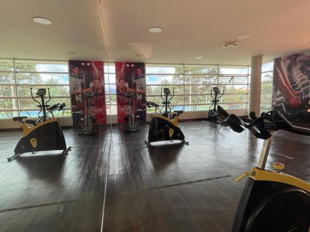 Apartamento de 3 alcobas en venta en San Antonio Nor - Occidental, Bogotá, 82 m² · foto 18 de 20