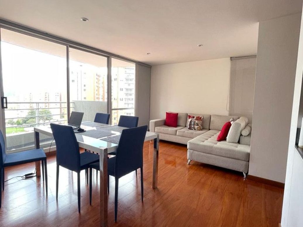 Apartamento de 3 alcobas en venta en San Antonio Nor - Occidental, Bogotá, 82 m² · foto 6 de 20