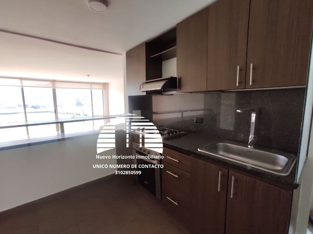Apartamento de 3 alcobas en venta en Verbenal, Bogotá, 94 m² · foto 15 de 19