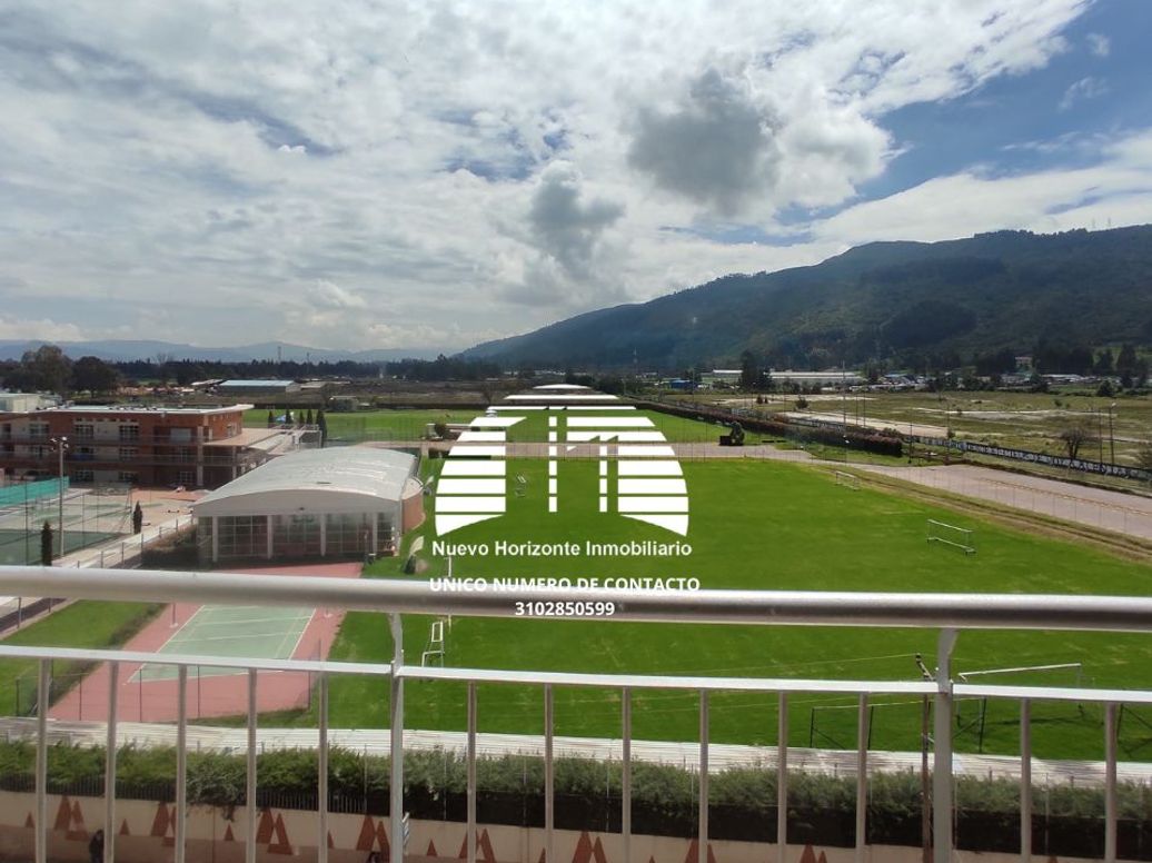 Apartamento de 3 alcobas en venta en Verbenal, Bogotá, 94 m² · foto 18 de 19