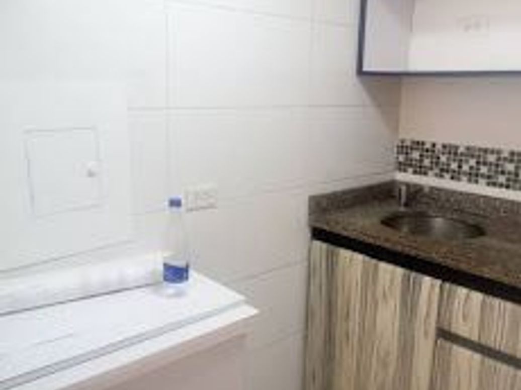 Apartamento de 2 alcobas en venta en La Carolina, Bogotá, 42 m² · foto 6 de 8
